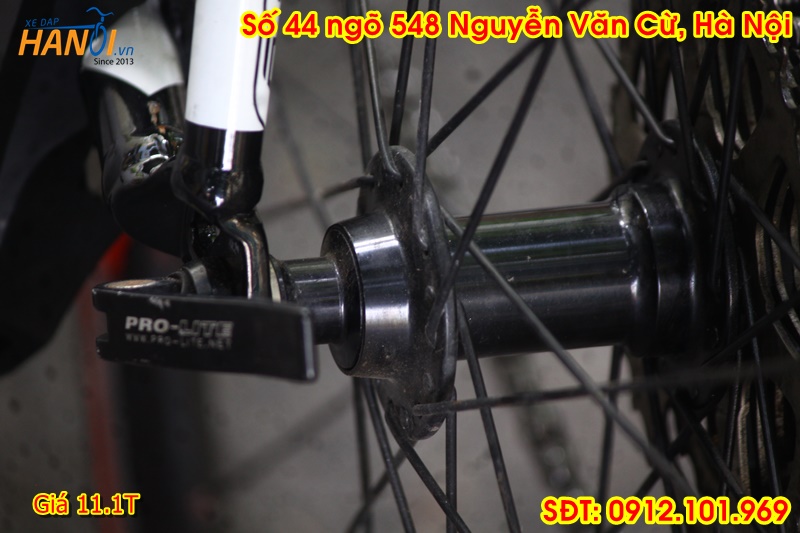 Xe đua Roading Nhật bãi Felt đến từ USA