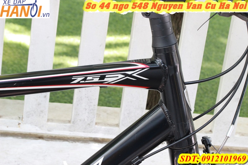 Xe touring  Nhật bãi Trek 7,5 FX đến từ USA