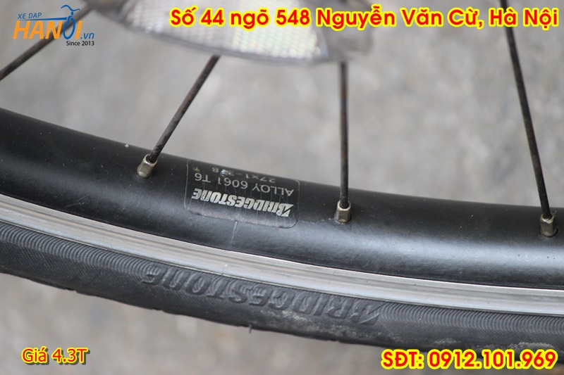 Xe Tourinng Nhật bãi Bridgestone đến từ Japan