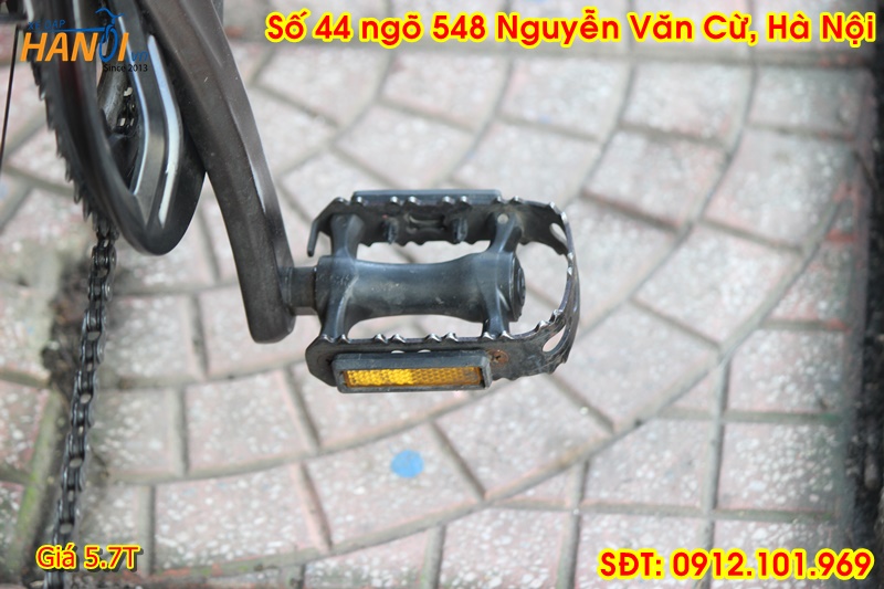 Xe đạp  Touring Nhật bãi MOMENTUM INEED đến từ Taiwant