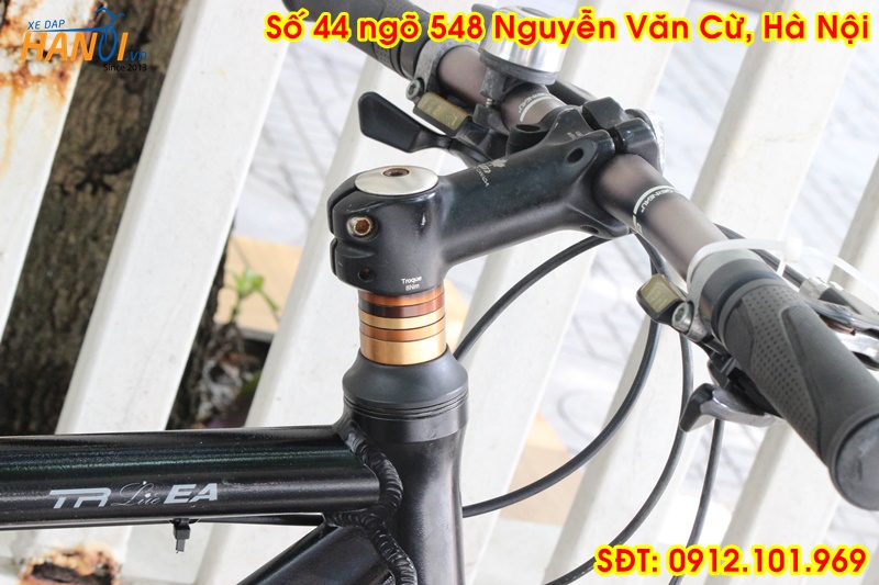 Xe đạp Touring Nhật bãi Louis TR Lite E đến từ Canada
