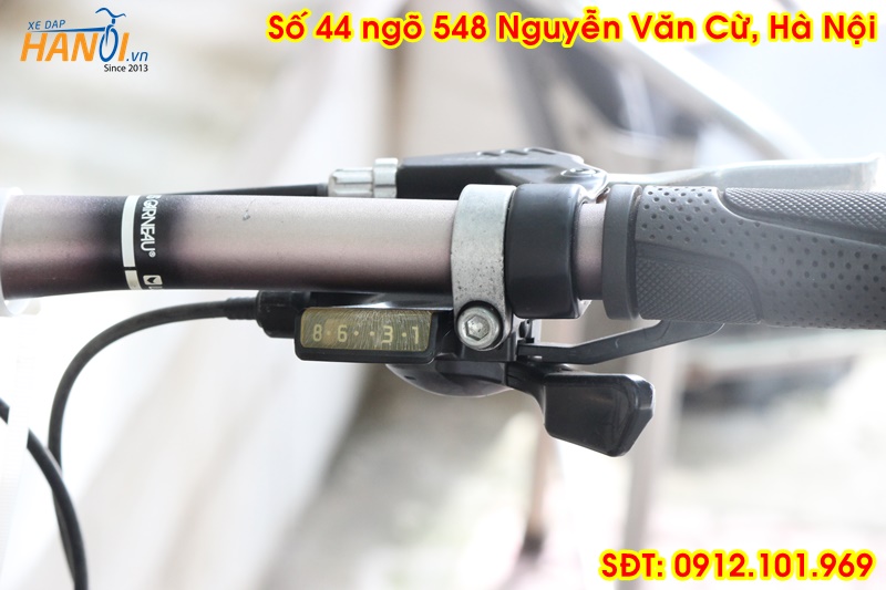 Xe đạp Touring Nhật bãi Louis TR Lite E đến từ Canada