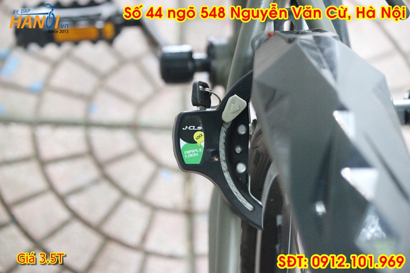 Xe tre em Nhât bãi Jeep đến từ USA