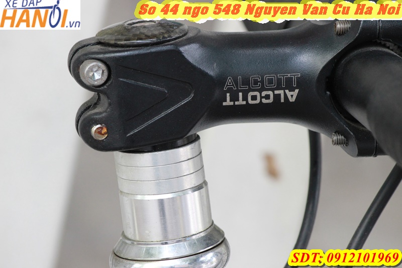 Xe đua Titan Alcott đến từ China