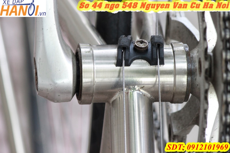 Xe đua Titan Alcott đến từ China