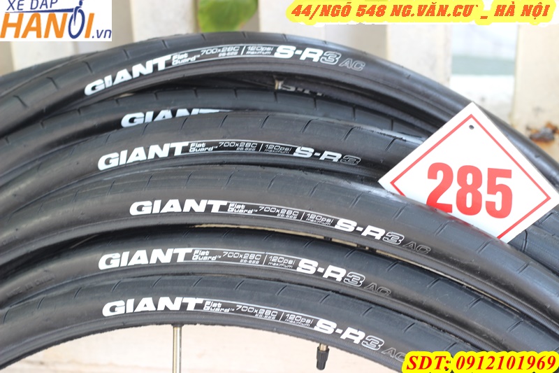 Săm lốp xe đap hãng Giant SR3 (van gạo) 700 x 28 c- 28 - 622