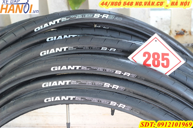 Săm lốp xe đap hãng Giant SR3 (van gạo) 700 x 28 c- 28 - 622