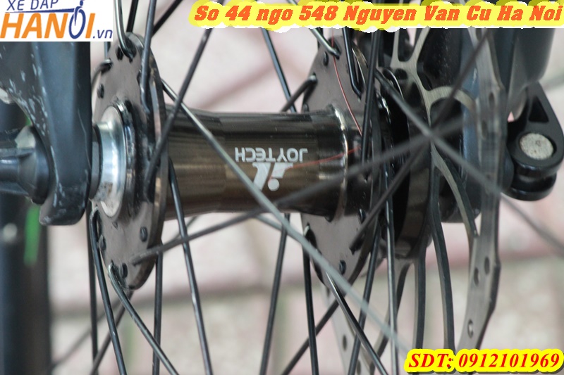 Xe MTB Cronus Holts đến từ France