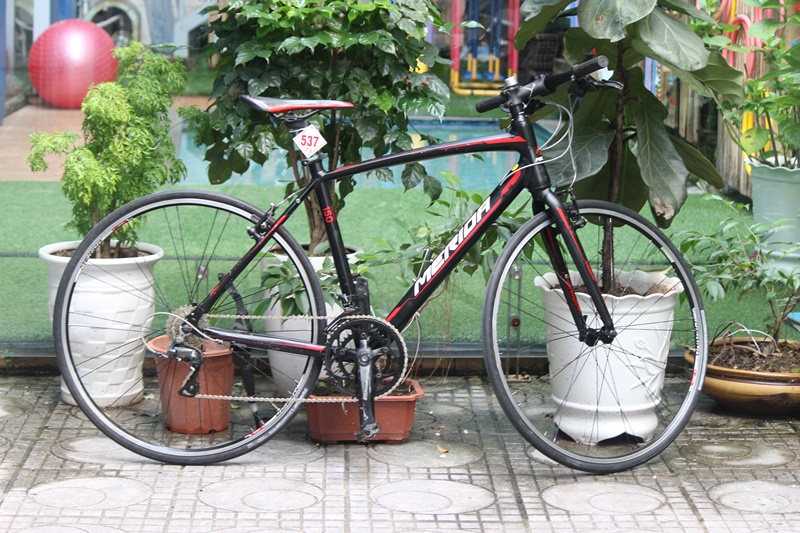 Xe đạp Touring Merida Crossway 150 đến từ Taiwant