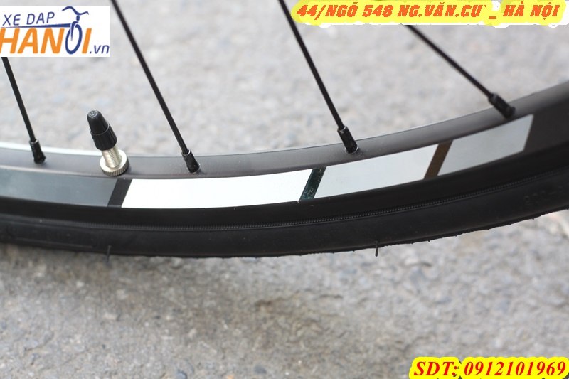 Xe đạp đua UCC SONIC SE ĐẾN TỪ TAWANT - XE MỚI