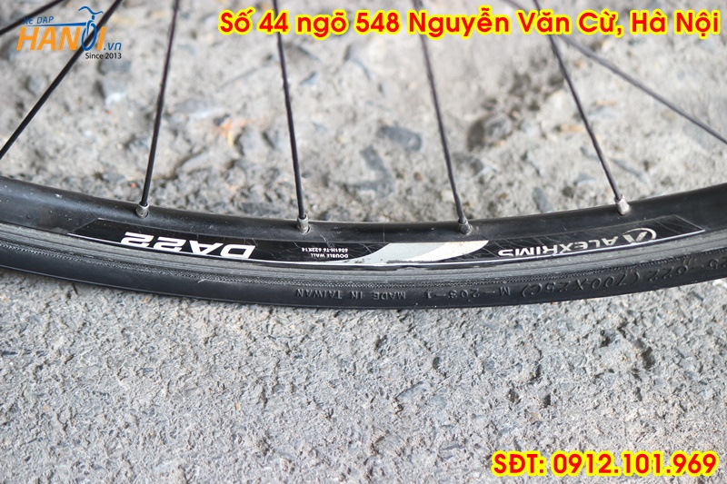Xe đạp thể thao Touring Nhật bãi LOUIS RSR III ĐẾN TỪ CANNADA-