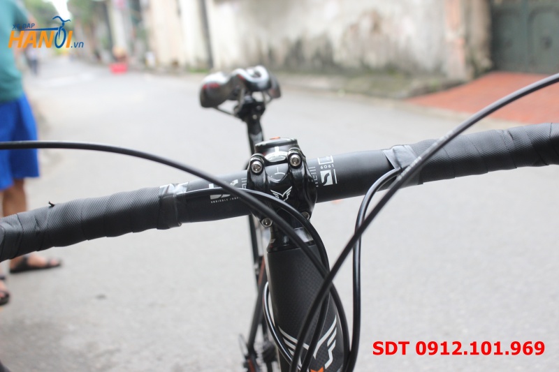 Xe đạp Road Carbon Felt Z6