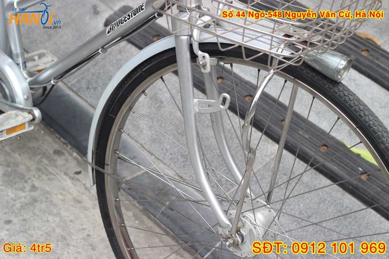 Xe đạp mini cào cào Nhật bãi Bridgestone Lacrosse tới từ Nhật