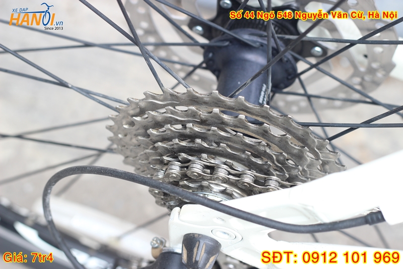 Xe đạp địa hình MTB Nhât bãi Louis Garneau tới từ Canada