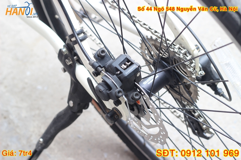 Xe đạp địa hình MTB Nhât bãi Louis Garneau tới từ Canada