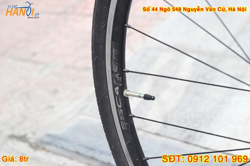 Xe đạp Touring Nhật bãi Giant Escape R3 tới từ Taiwan - càng carbon