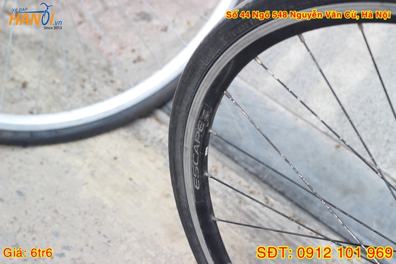 Xe đạp Touring Nhật bãi Giant Escape R3 tới từ Taiwan