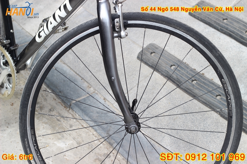 Xe đạp Touring Nhật bãi Giant Escape R3 tới từ Taiwan