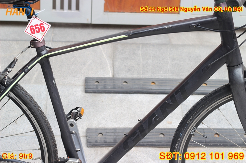 Xe đạp Touring Nhật bãi Giant Escape RX- càng carbon tới từ Taiwan