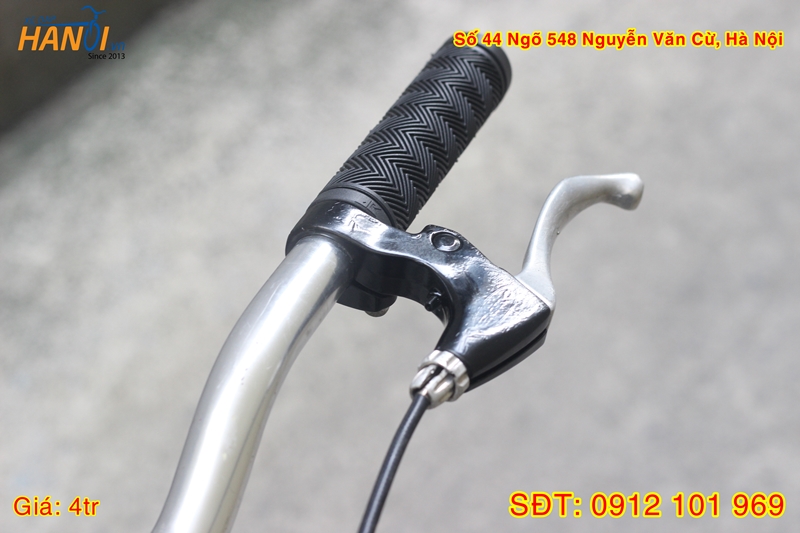 Xe đạp Touring Louis Garneau TR2