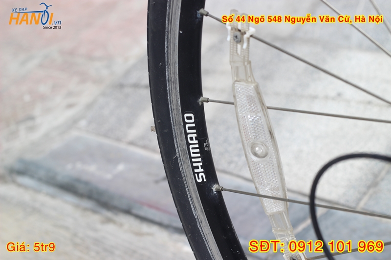 Xe đạp Touring Nhật bãi Louis Garneau Tireur tới từ Canada