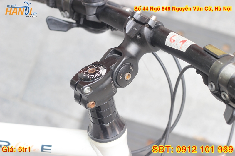 Xe đạp Touring Nhật bãi Louis Garneau TR LiteE tới từ Canada