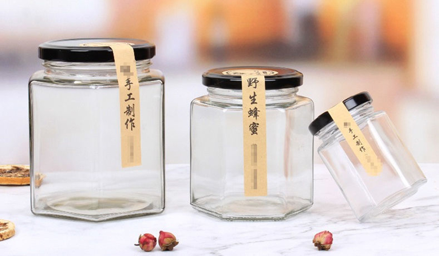 HŨ THỦY TINH LỤC GIÁC