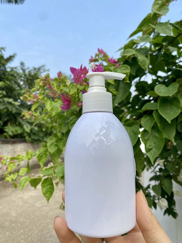 Chai Dầu Gội Tròn Lùn 300ml