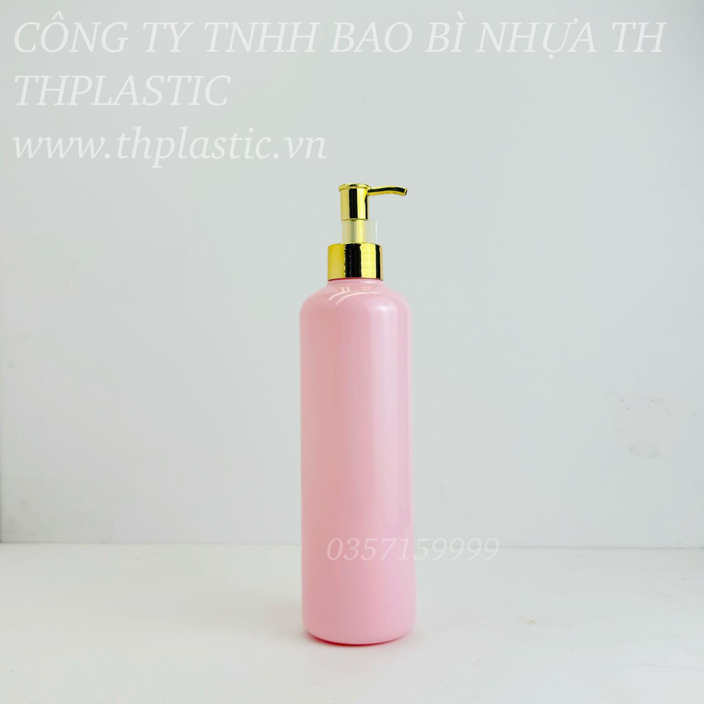 Chai Nhựa Vai Tròn Dáng Cao 500ML