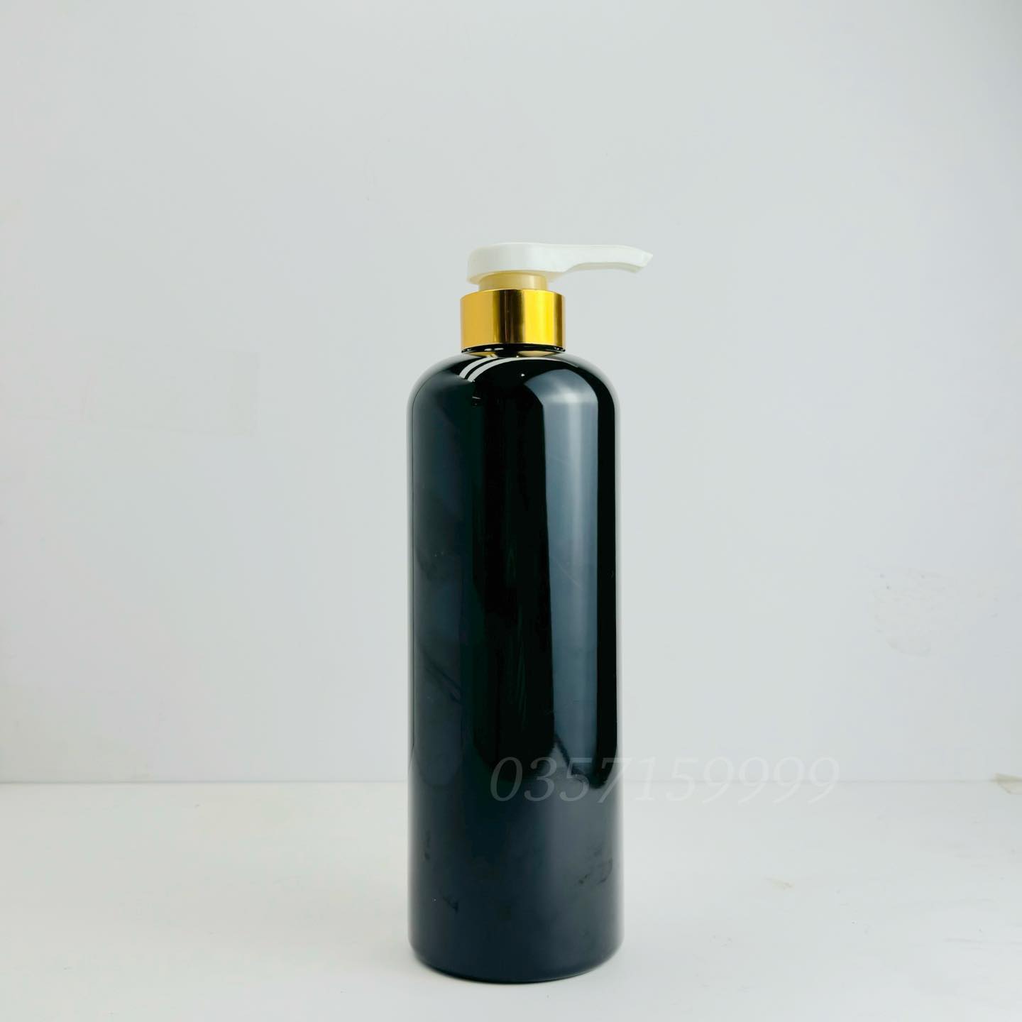 Chai Nhựa Vai Tròn Dáng Cao 500ML