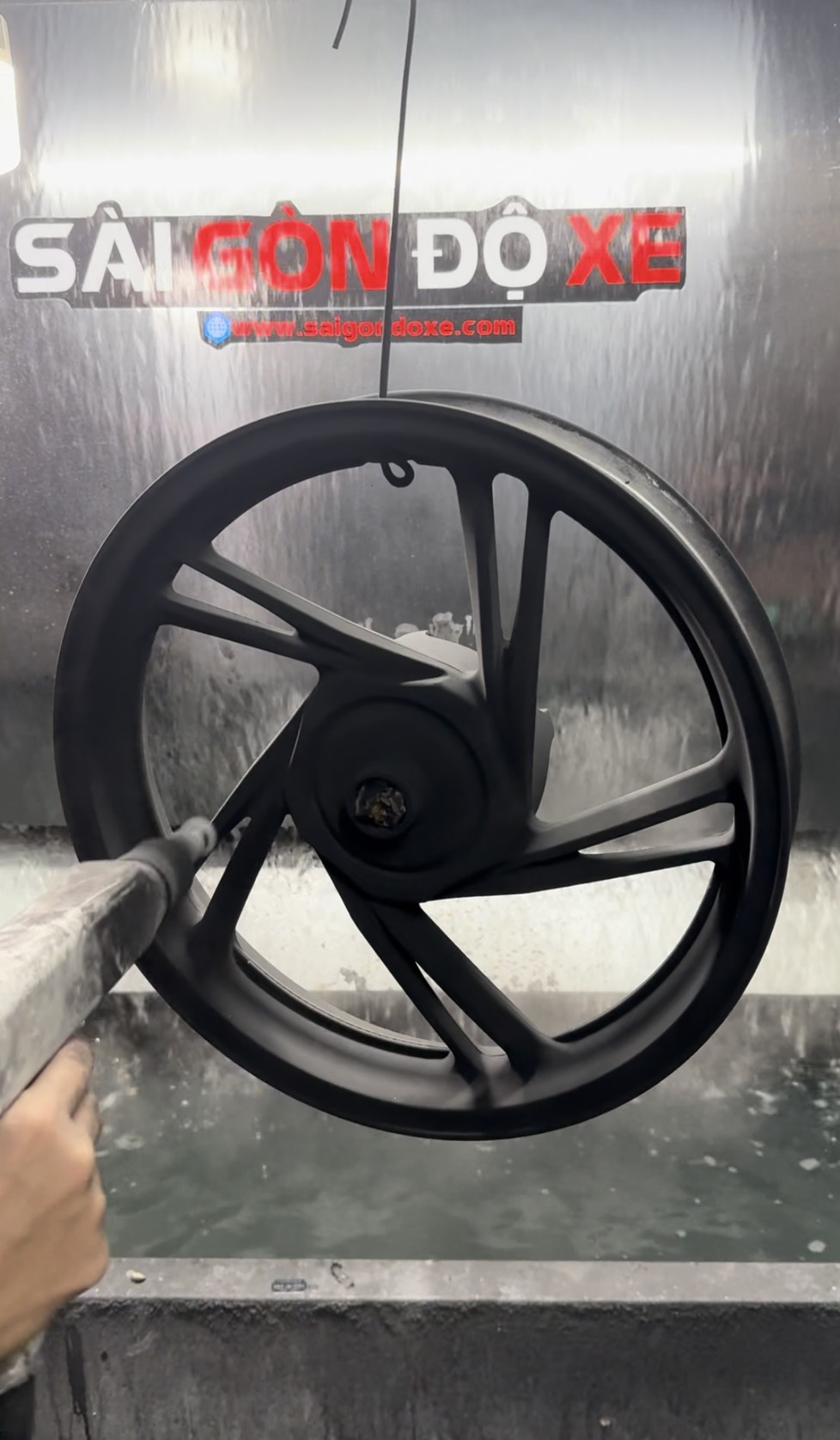 Sơn Sporty Tĩnh Điện Cho Các Loại Xe - Tạo Phong Cách Riêng Cho Xế Yêu Tại Sài Gòn Độ Xe