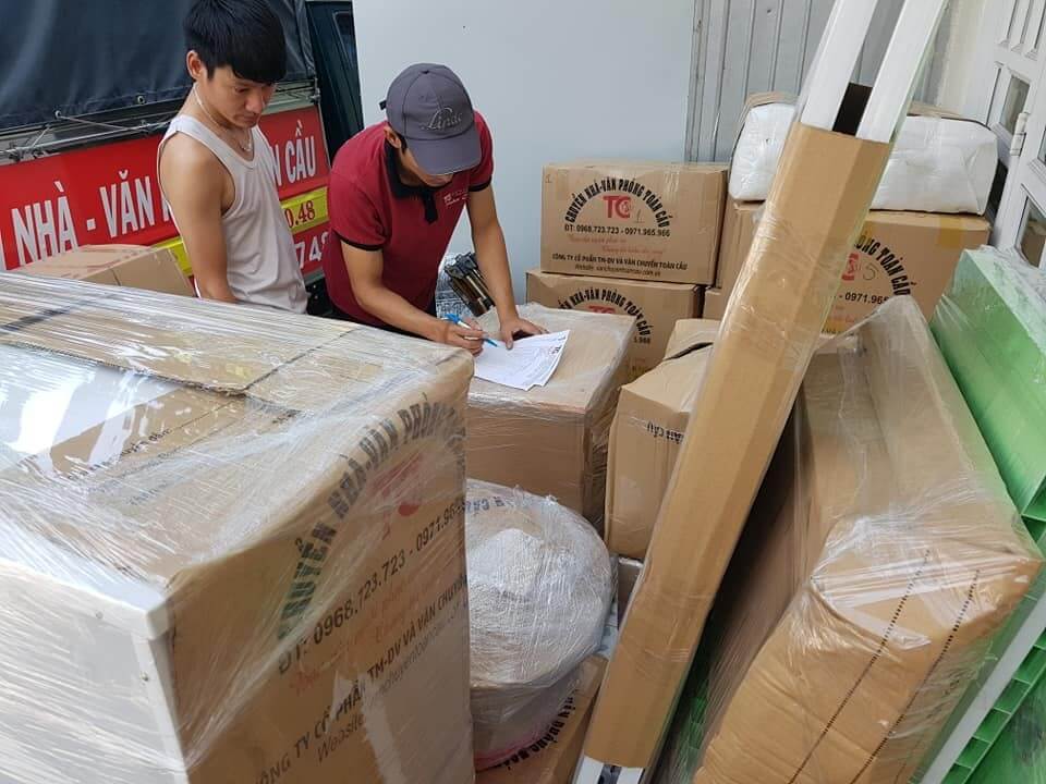 Bàn giao khi hoàn tất dịch vụ vận chuyển