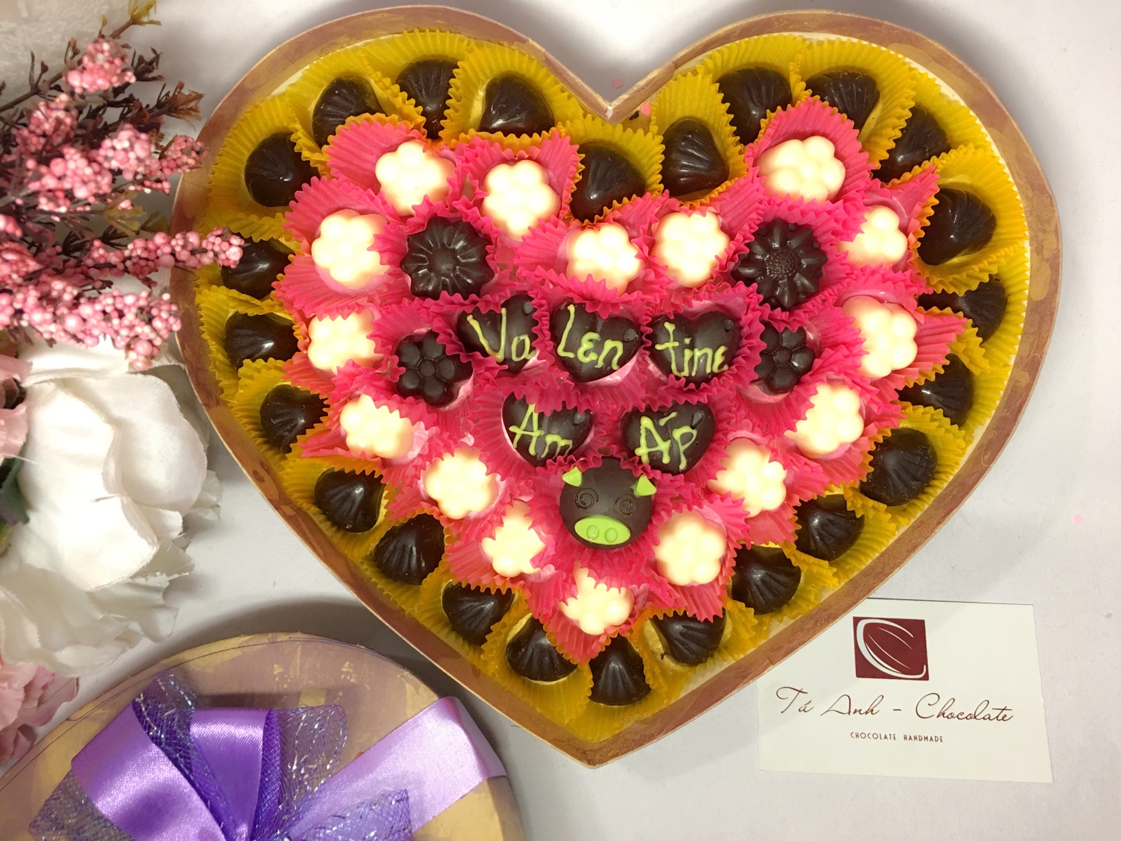 Bán buôn socola valentine siêu lợi nhuận