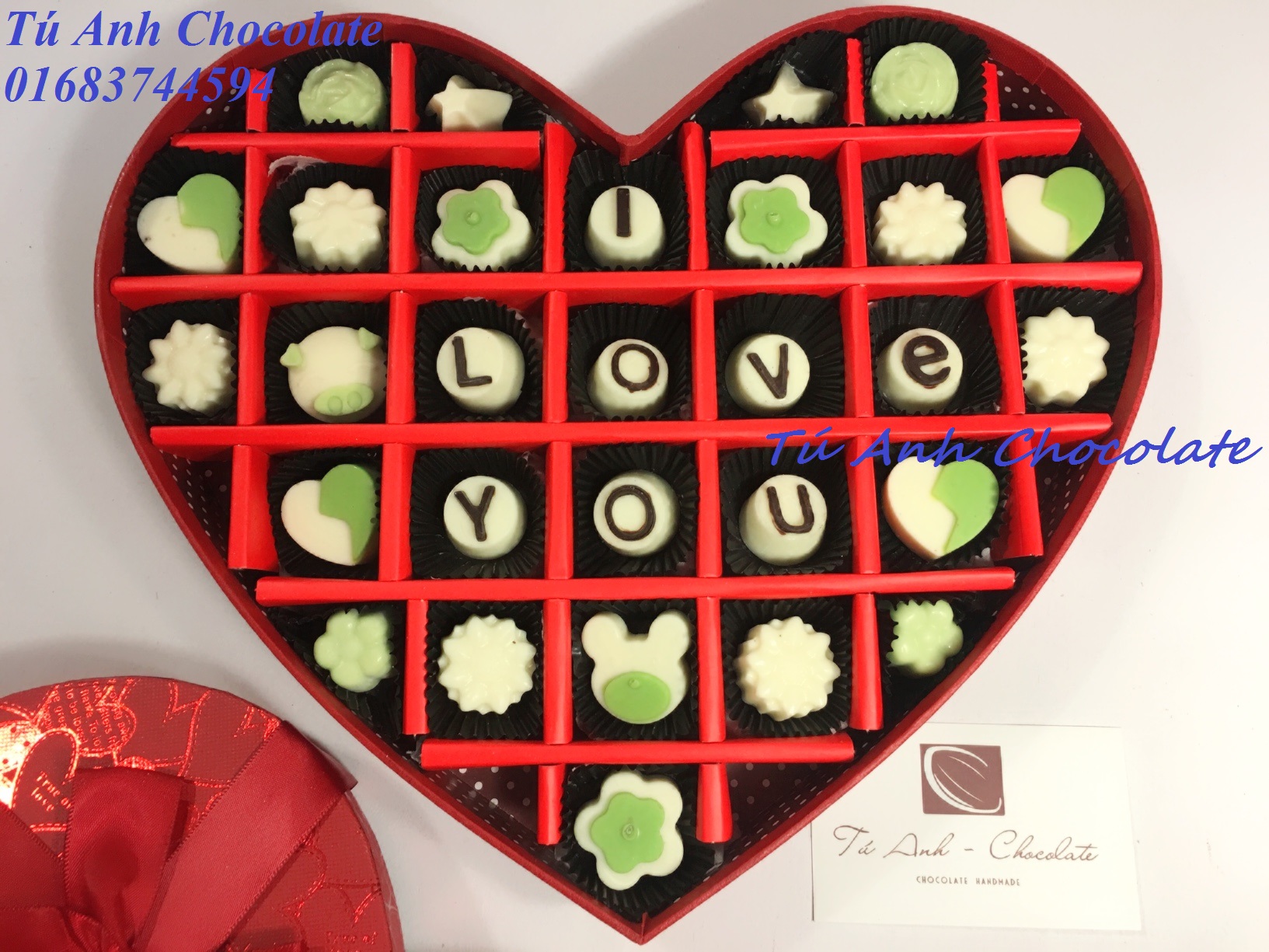 Hình ảnh mẫu socola valentine: Làm sao để chinh phục trái tim người ấy trong Ngày valentine? Hãy xem những mẫu socola valentine hấp dẫn và sáng tạo nhất để có thể chọn cho mình món quà hoàn hảo. Những hình ảnh đầy sức hút này sẽ khiến bạn nhanh chóng đưa ra quyết định.
