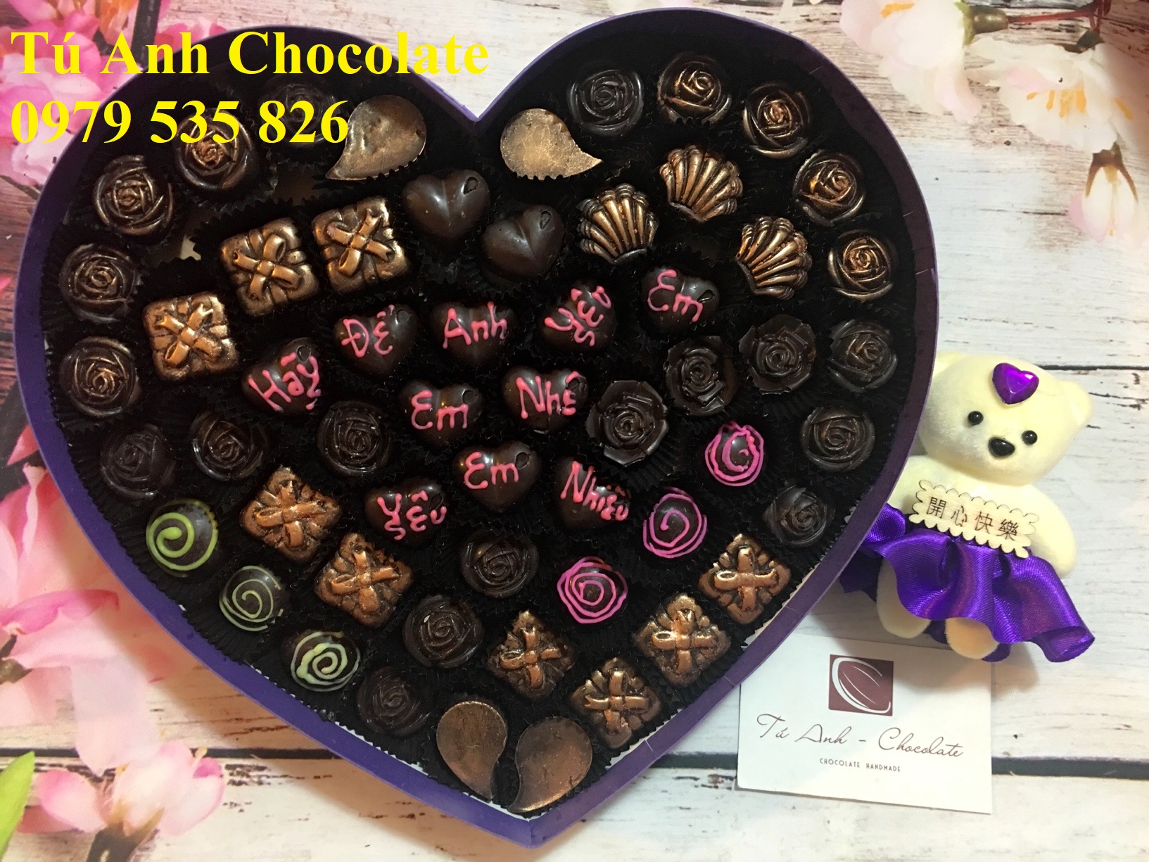 Set quà tặng sinh nhật Chocolate 5 Milk Chocolate 20g 12 BÔNG HỒNG