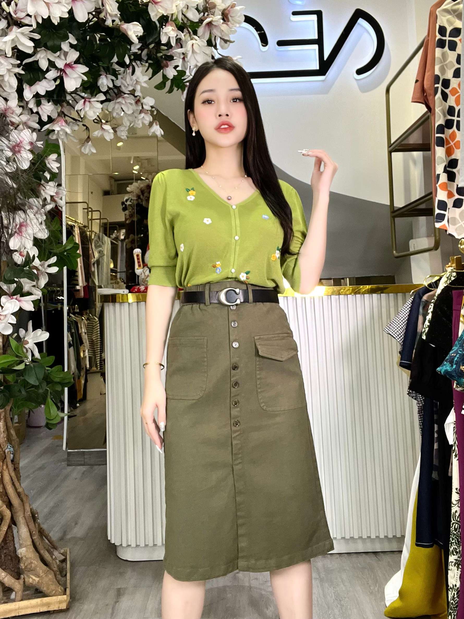 Chân váy kaki Items thời trang nữ giá rẻ Đà Nẵng đẹp hợp gu  Danangsale