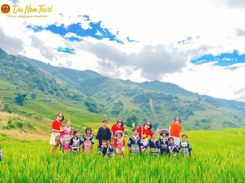 Top tour nổi tiếng miền Bắc gắn liền với Đại Nam travel