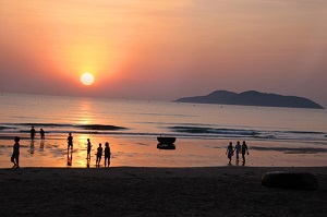 tour biển cửa lò ngắm bình minh trên biển