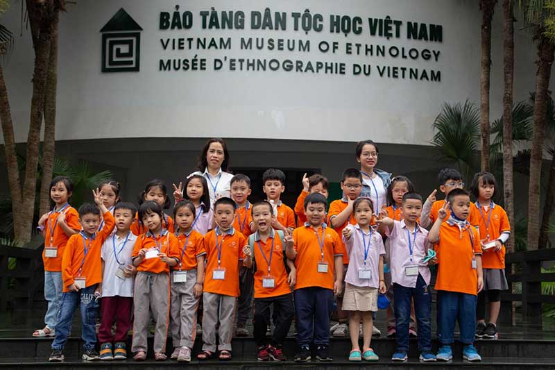 BẢO TÀNG DÂN TỘC HỌC - LÀNG GỐM BÁT TRÀNG