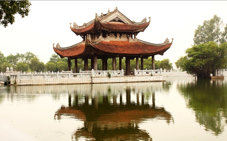 Hà Nội - Bút Tháp - Chùa Dâu - Chùa Phật Tích - Đền Đô (1 Ngày)