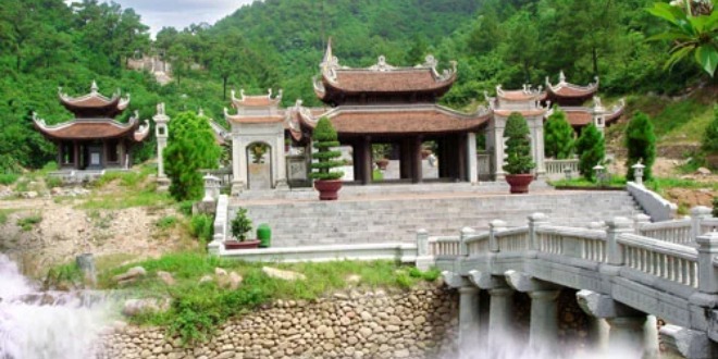 TOUR CÔN SƠN - KIẾP BẠC