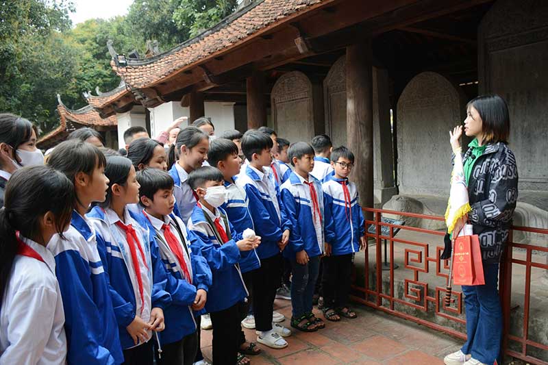 VĂN MIẾU QUỐC TỬ GIÁM - LÀNG GỐM BÁT TRÀNG