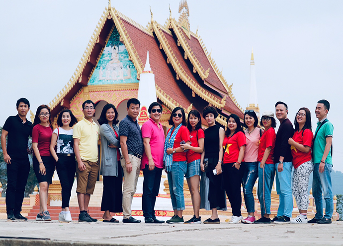 HÀ NỘI - MỘC CHÂU – VƯƠNG QUỐC LÀO 3N2Đ