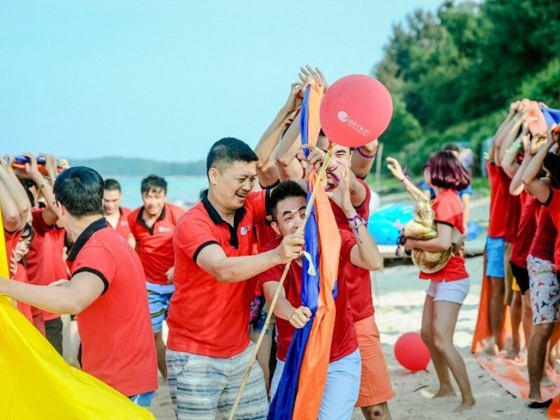 Một tour trọn gói tại Đại Nam Travel được vận hành thực tế như thế nào?