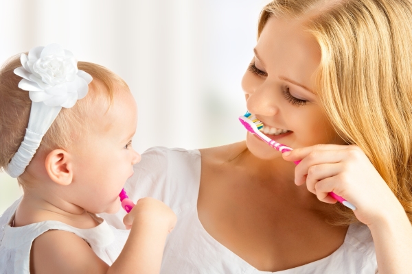 Chăm sóc răng miệng cho phụ nữ sau sinh