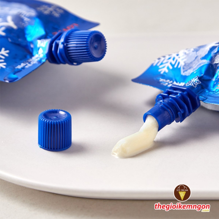 Kem túi tuyết sữa Snow Ice Milk Shake Lotte Hàn Quốc 160ml Kim Phúc
