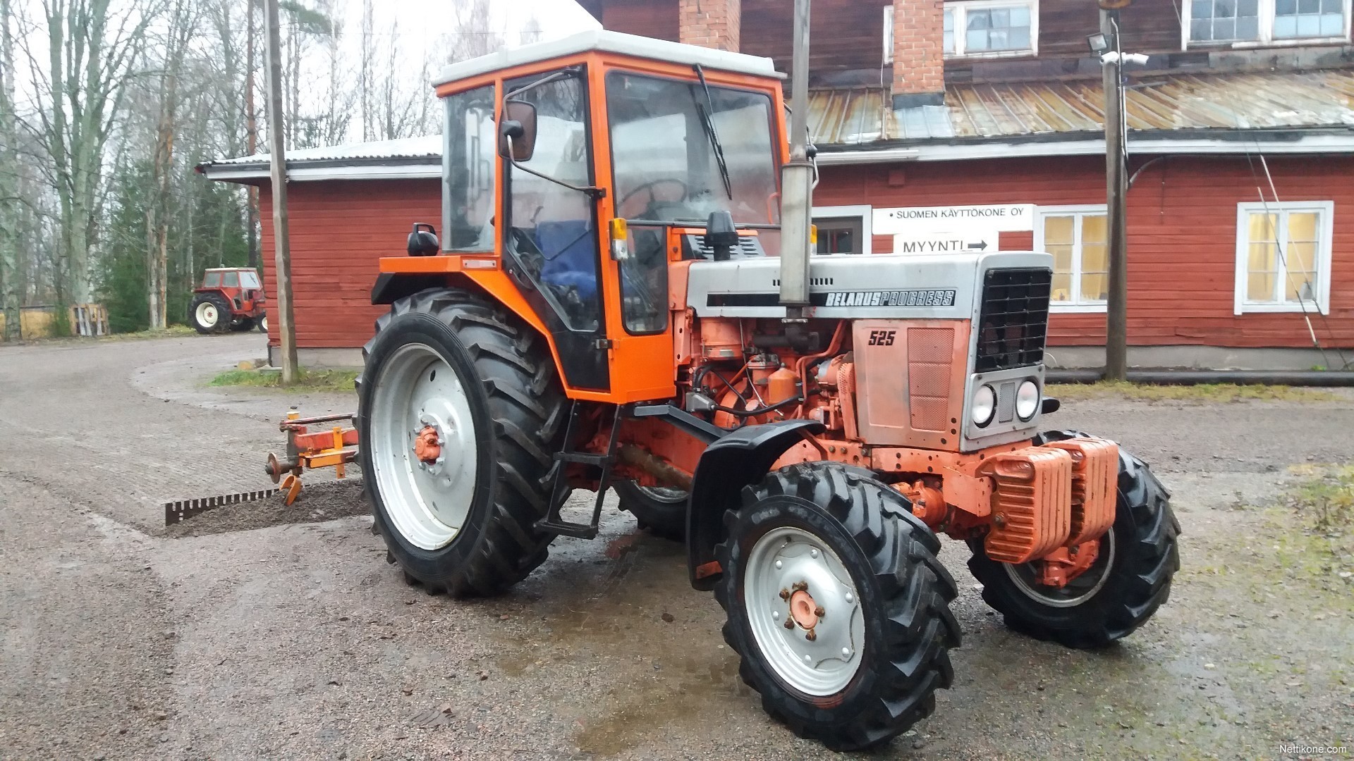 Thông số kỹ thuật máy cày Belarus 525