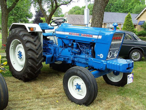 Thông số kỹ thuật máy cày Ford 5000