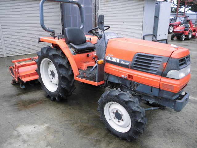 Thông số kỹ thuật máy cày Kubota GL300 ( GL-300)