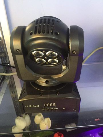 So sánh đèn sân khấu MOVING HEAD BEAM với Scanner